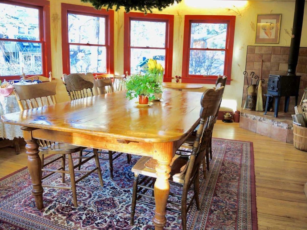 Alojamento de Acomodação e Pequeno-almoço Romantic Riversong Estes Park